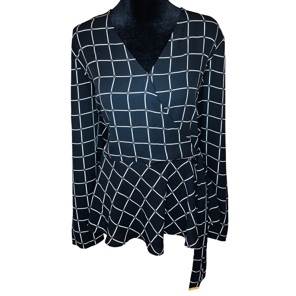 Michael Michael Kors Wrap Blouse Size Large Black White Gold Chain